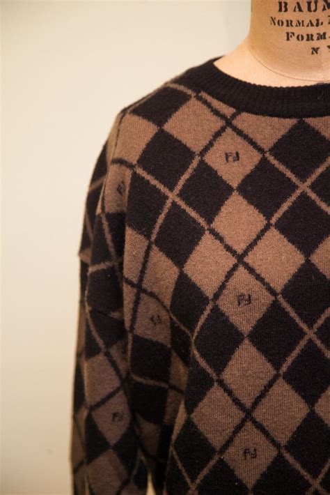 Vintage Fendi Sweaters 